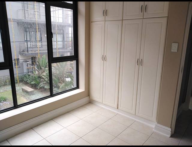 3 BEDROOM APARTMENT FOR SALE IN POINT WATERFRONT
